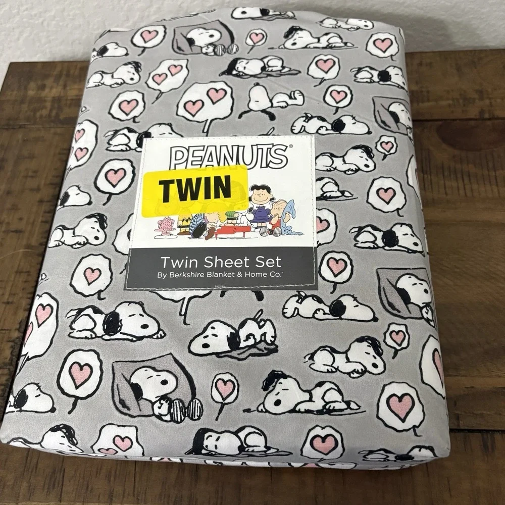 Berkshire Peanuts Valentines Day Gray White Twin Sheet Set Pink‎ Hearts New